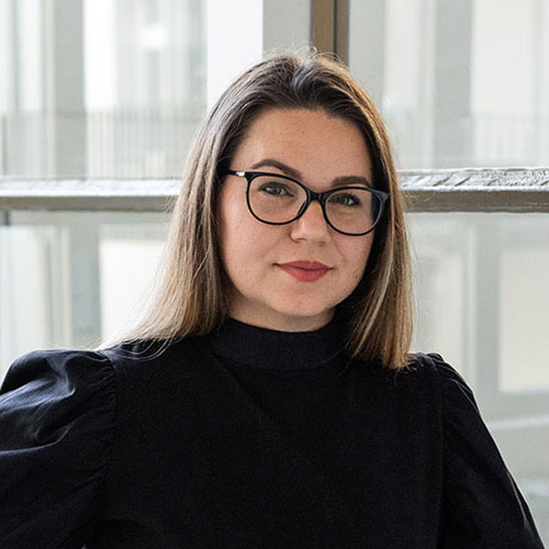 Kontakt Monica 	Udrea